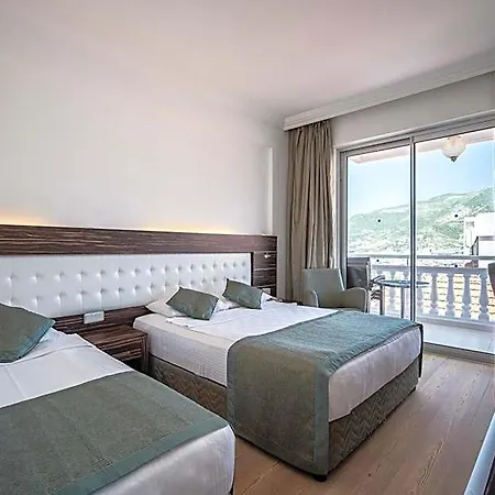 Sunny Hill Alya Hotel