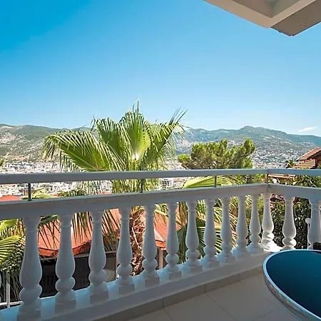 Hotel Sunny Hill Alya