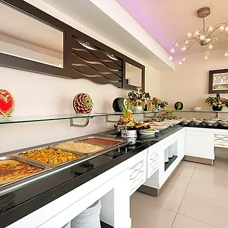 Hotel Sunny Hill Alya