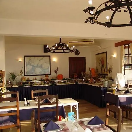 Hotel Sunny Hill Alya